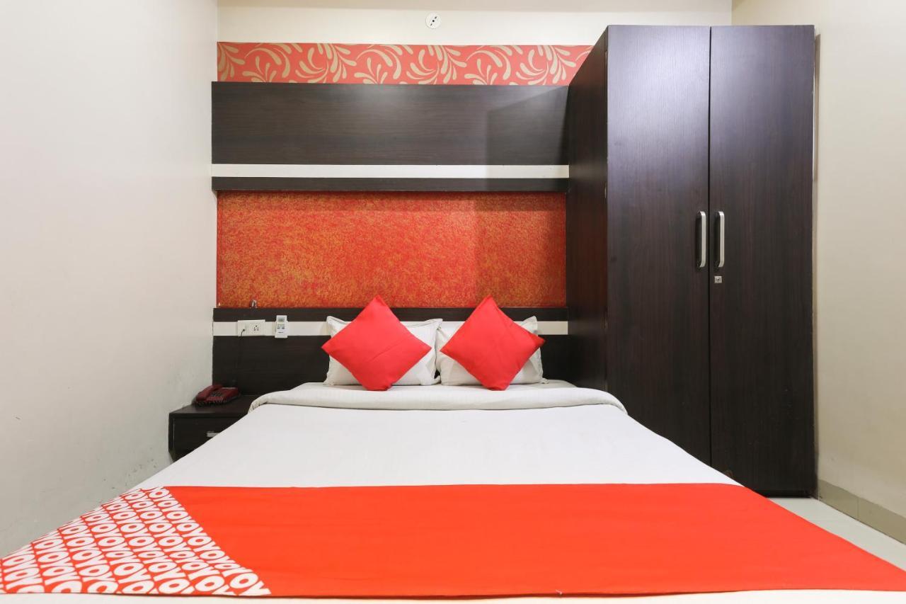Oyo 3341 Hotel Malwa Country Indore Exteriör bild