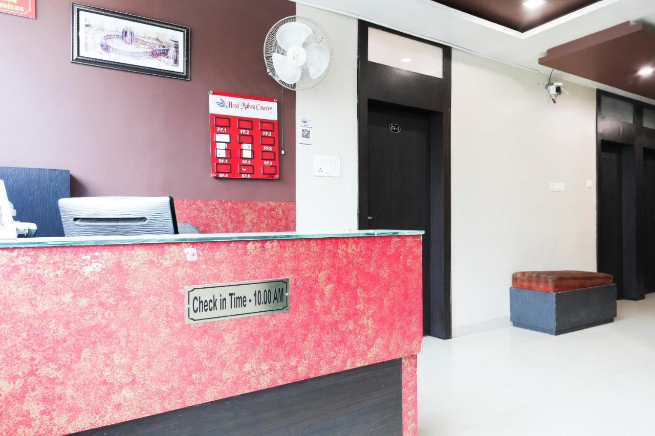 Oyo 3341 Hotel Malwa Country Indore Exteriör bild