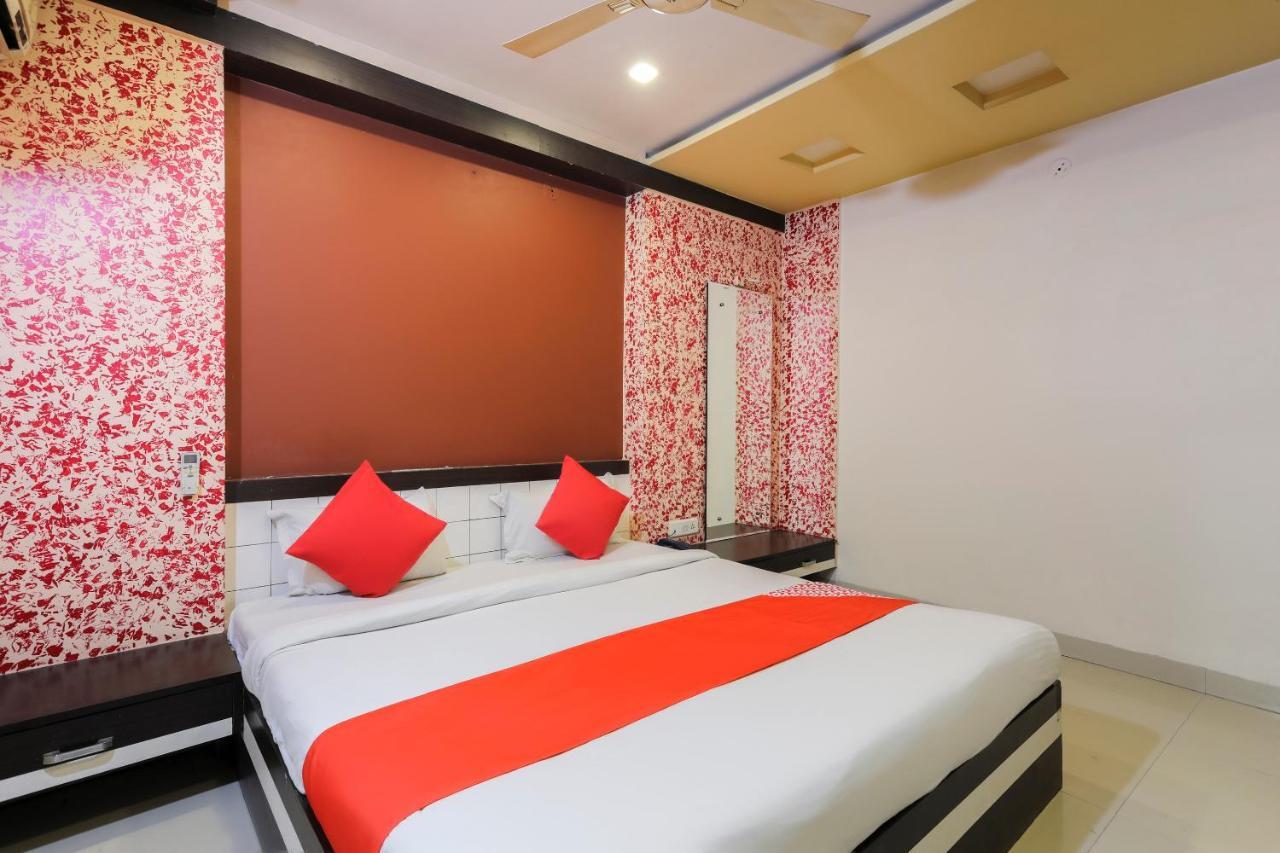 Oyo 3341 Hotel Malwa Country Indore Exteriör bild