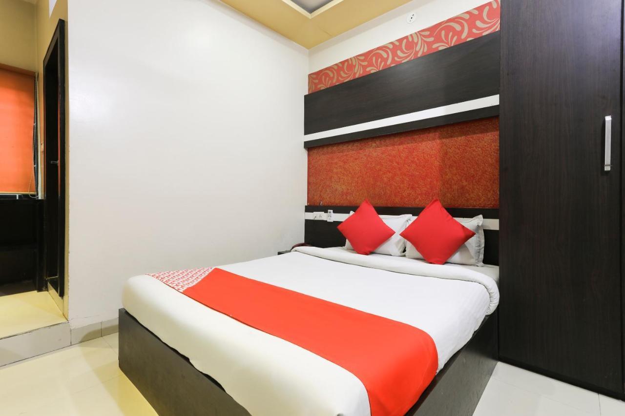 Oyo 3341 Hotel Malwa Country Indore Exteriör bild